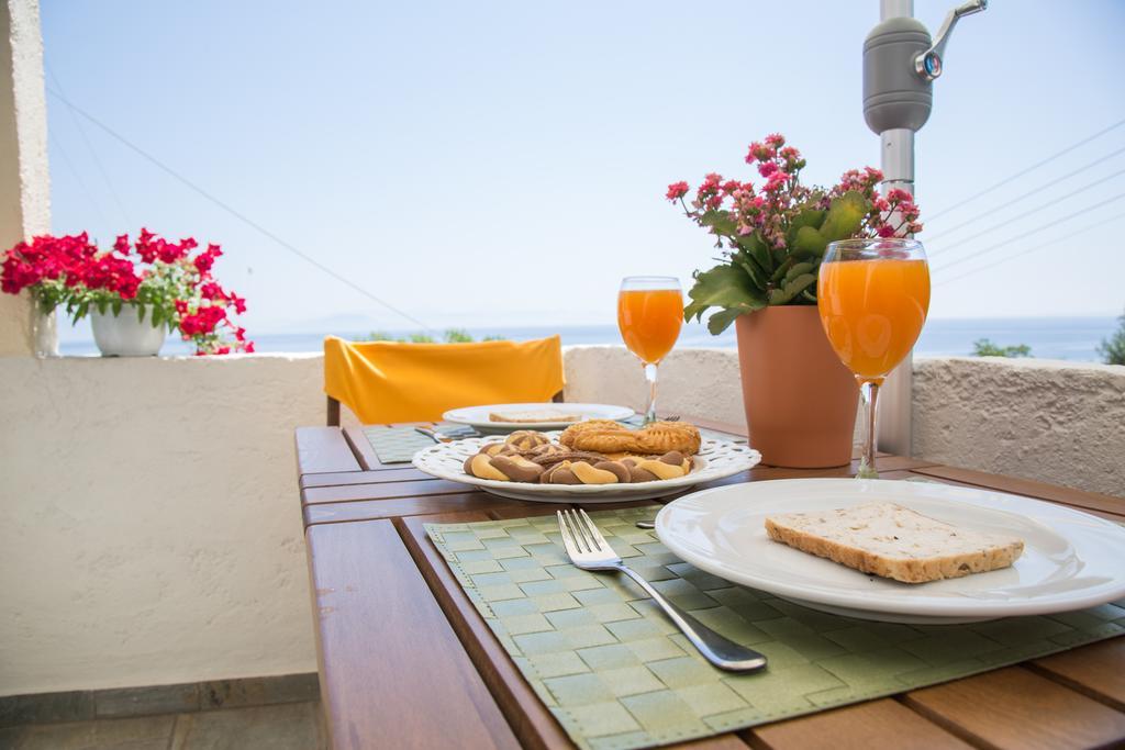 Apartments Margarita Kaizer Bridge Achilleion Екстер'єр фото
