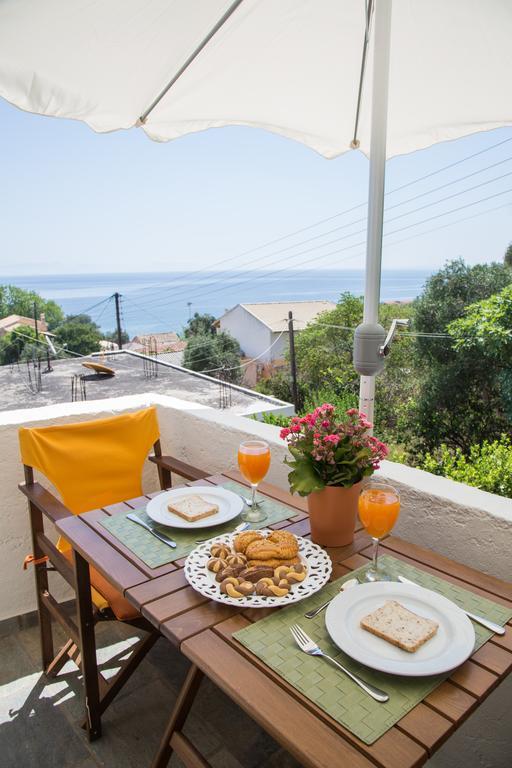 Apartments Margarita Kaizer Bridge Achilleion Екстер'єр фото
